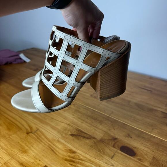 Aquatalia Ivory Leather Caged Open Toe Block Heel Sandals Size 8.5 - Picture 4 of 6